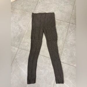 Naadam 100% cashmere ribbed lounge pants. Size medium.